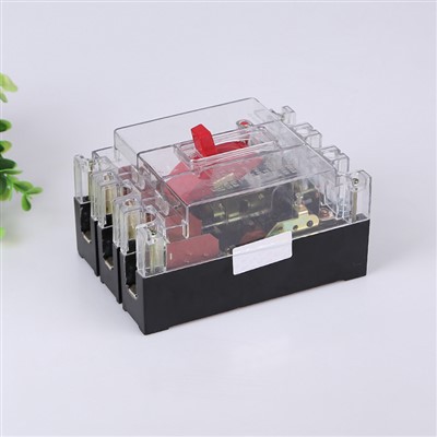 Oblikovano ohišje CB